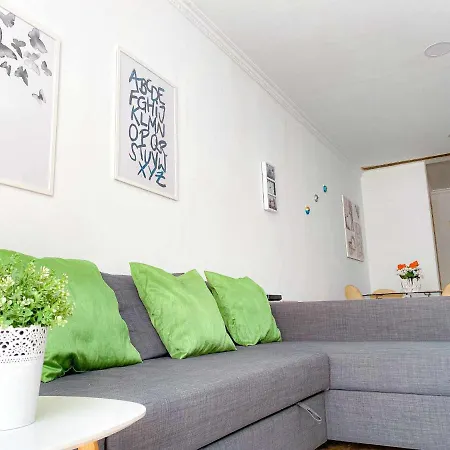 Rentaly Vacations 8 Apartamento *